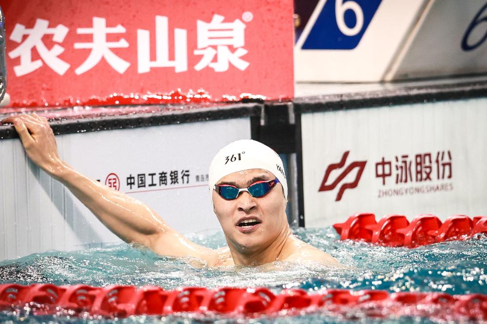 事实上